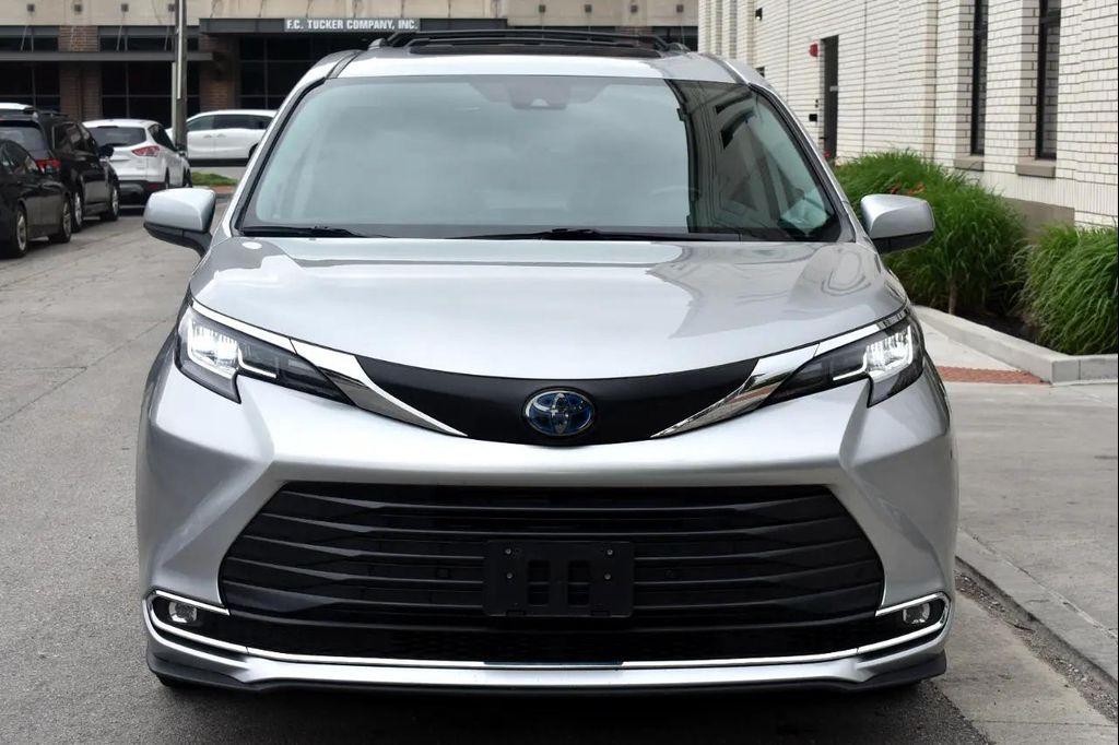 used 2021 Toyota Sienna car, priced at $35,997