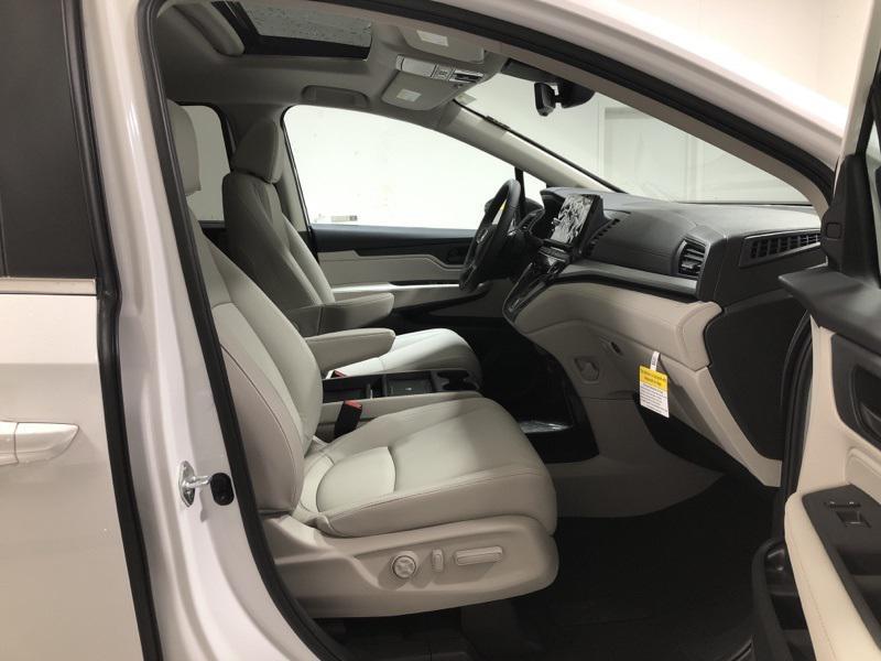new 2026 Honda Odyssey car, priced at $46,140