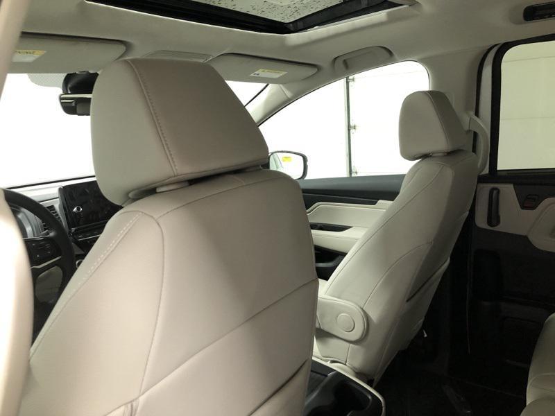 new 2026 Honda Odyssey car, priced at $46,140