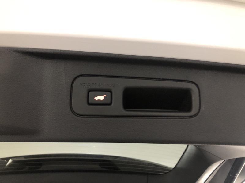 new 2025 Honda Pilot car, priced at $51,350