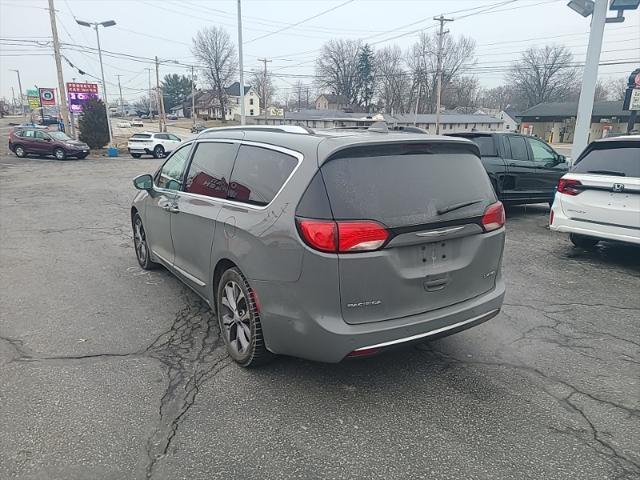 used 2020 Chrysler Pacifica car