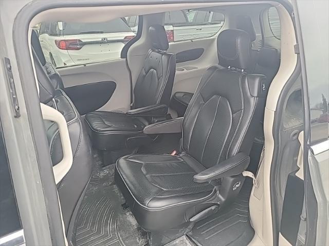 used 2020 Chrysler Pacifica car