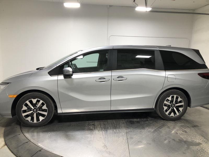new 2026 Honda Odyssey car, priced at $44,290