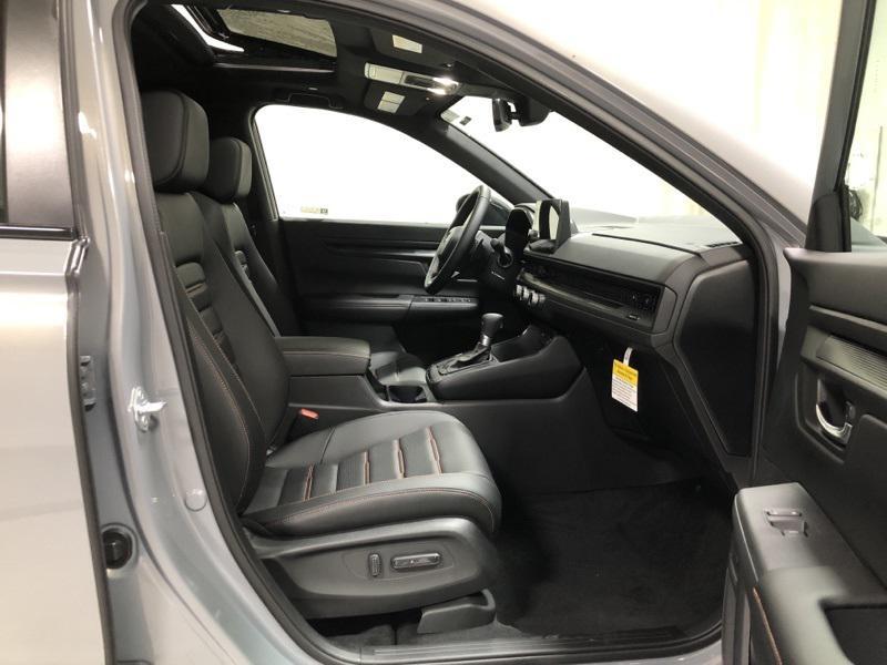 new 2026 Honda CR-V Hybrid car, priced at $42,075