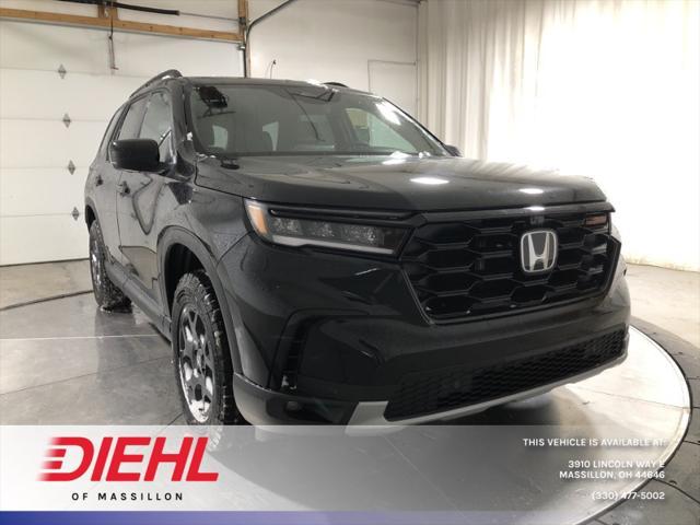 new 2025 Honda Pilot car, priced at $50,589