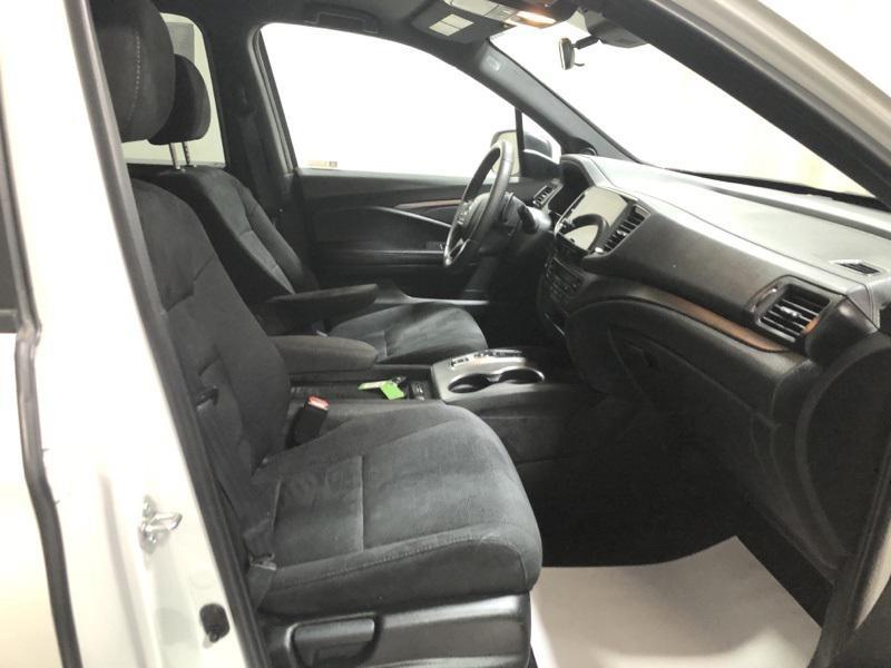 used 2022 Honda Pilot car, priced at $29,500