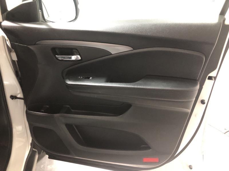 used 2022 Honda Pilot car, priced at $29,500