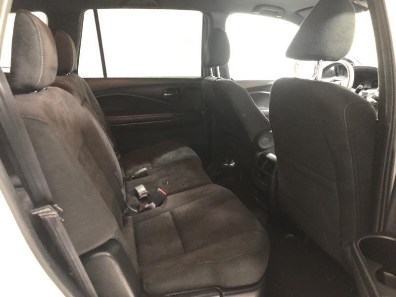 used 2022 Honda Pilot car, priced at $29,500