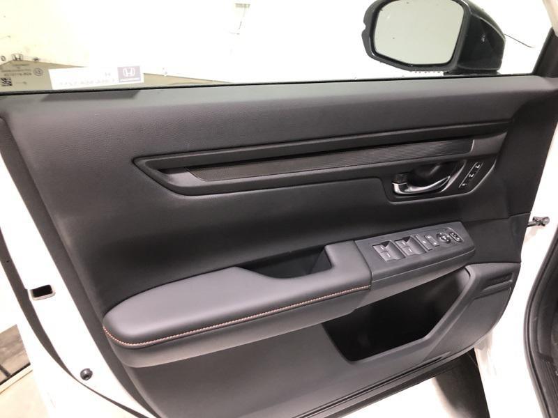 new 2026 Honda CR-V Hybrid car, priced at $42,130