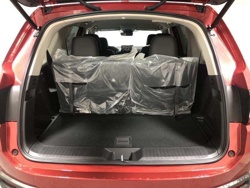 new 2025 Honda Pilot car, priced at $47,550