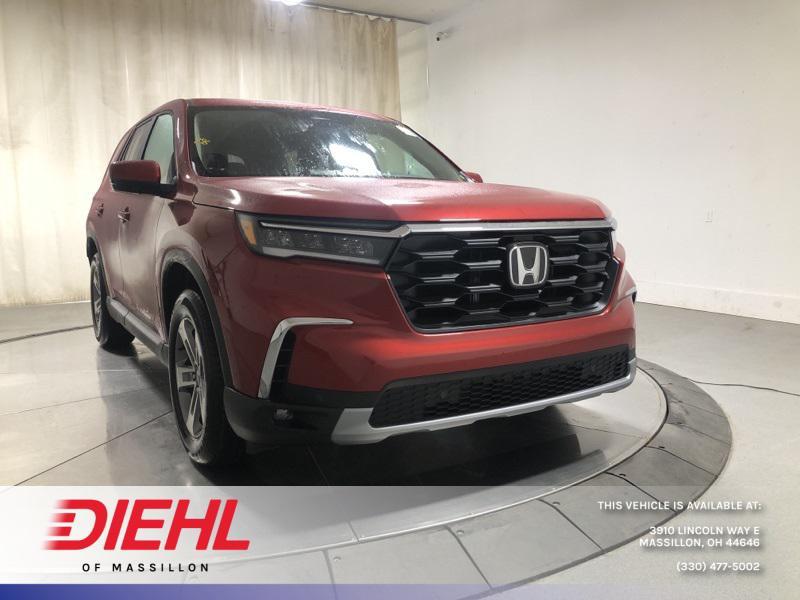 new 2025 Honda Pilot car, priced at $47,550