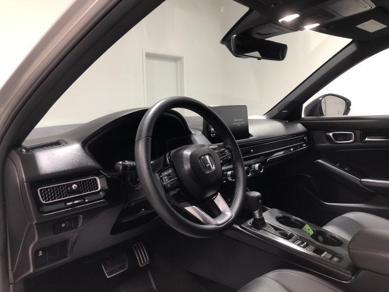 used 2025 Honda Civic Hybrid car, priced at $31,000