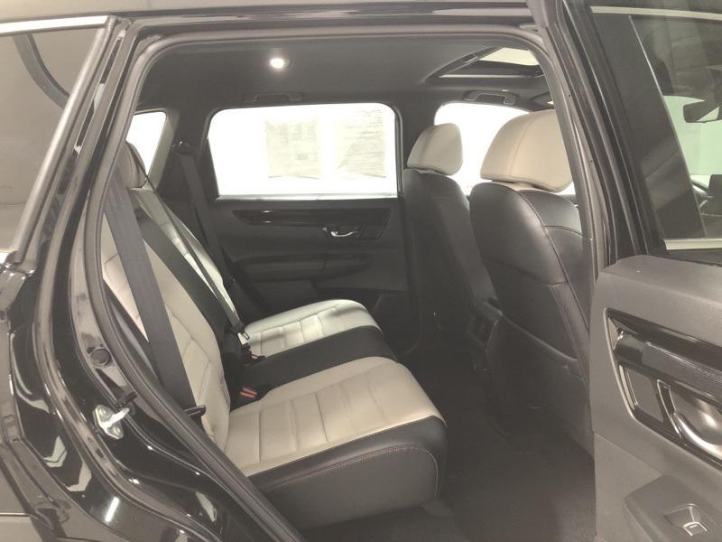 used 2025 Honda CR-V Hybrid car, priced at $39,400