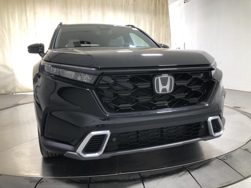 used 2025 Honda CR-V Hybrid car, priced at $39,400