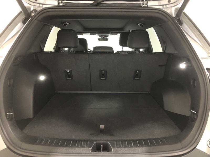 used 2025 Chevrolet Equinox car, priced at $28,200