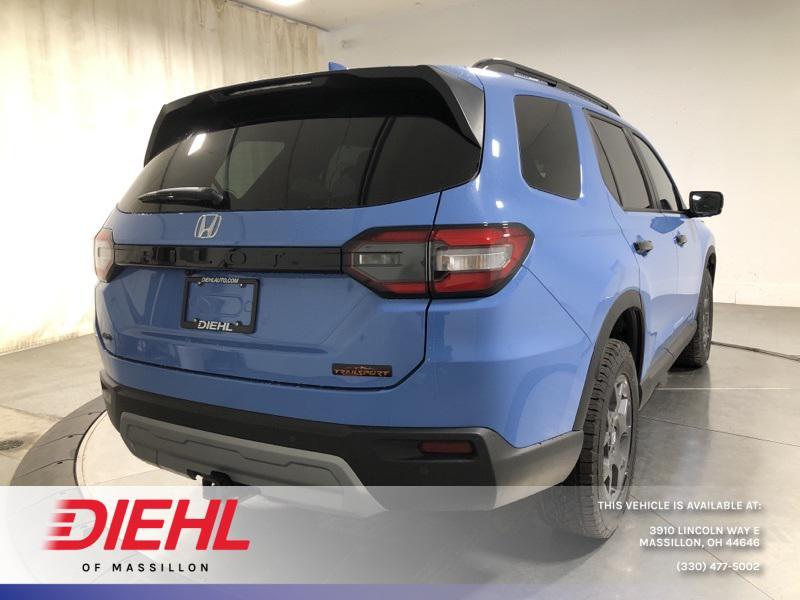 new 2025 Honda Pilot car, priced at $48,314