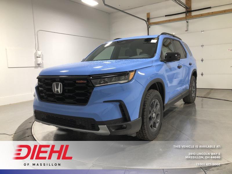 new 2025 Honda Pilot car, priced at $48,314