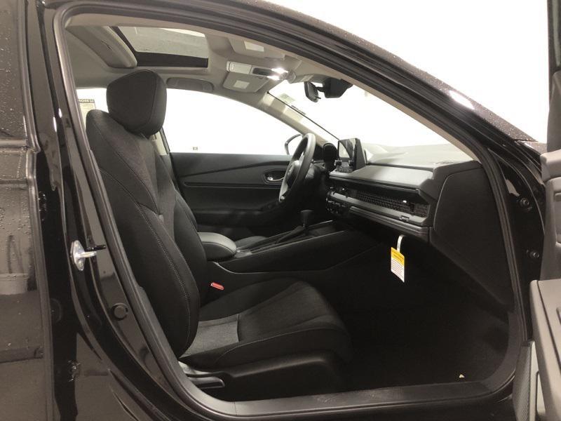 new 2025 Honda Accord car, priced at $31,710