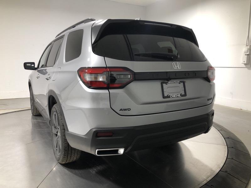 new 2025 Honda Pilot car, priced at $43,795