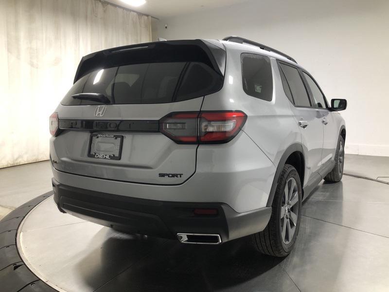 new 2025 Honda Pilot car, priced at $43,795