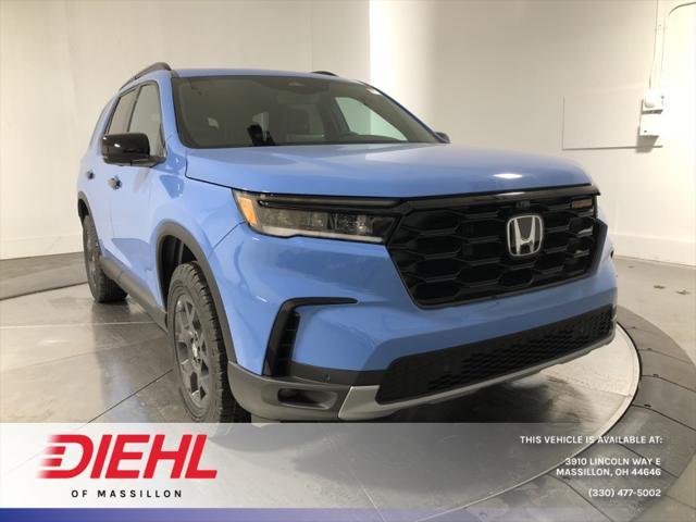 new 2025 Honda Pilot car, priced at $50,738