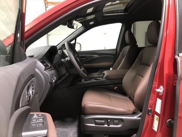 new 2025 Honda Ridgeline car, priced at $42,292
