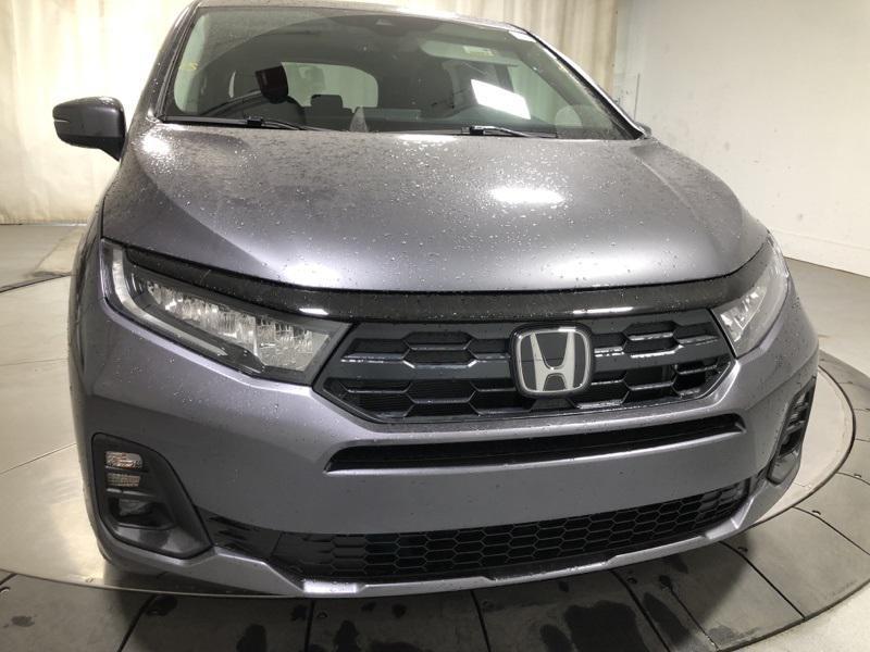 new 2026 Honda Odyssey car, priced at $44,290