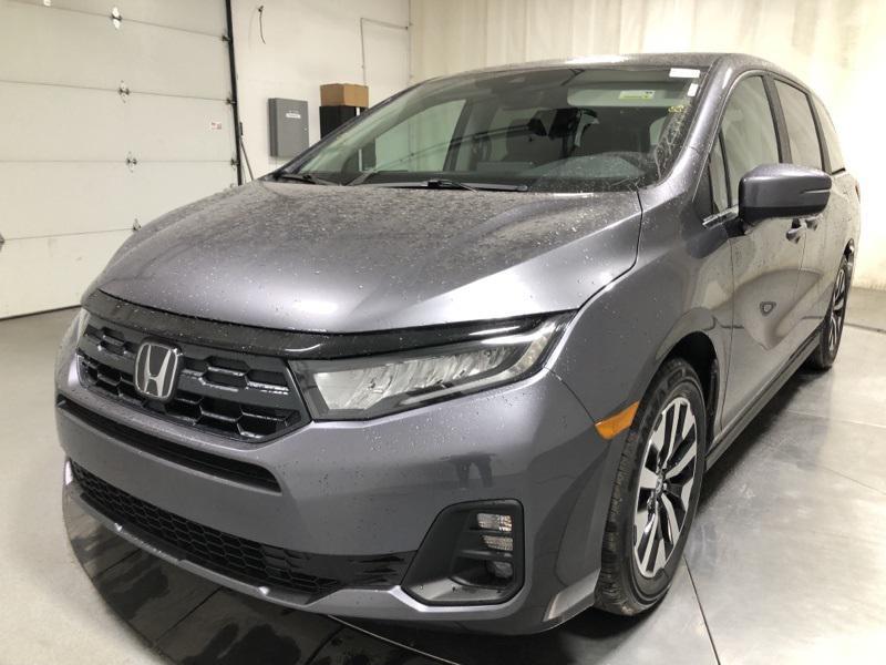 new 2026 Honda Odyssey car, priced at $44,290