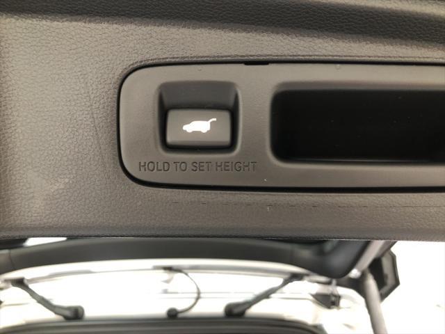 used 2023 Honda CR-V Hybrid car, priced at $36,919