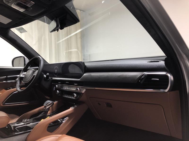 used 2025 Kia Telluride car, priced at $47,000