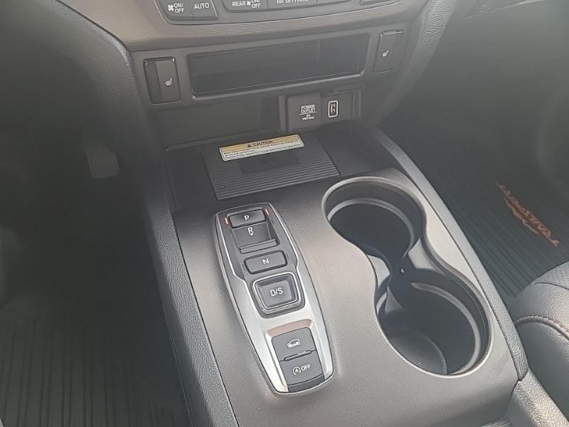 used 2022 Honda Pilot car, priced at $36,455