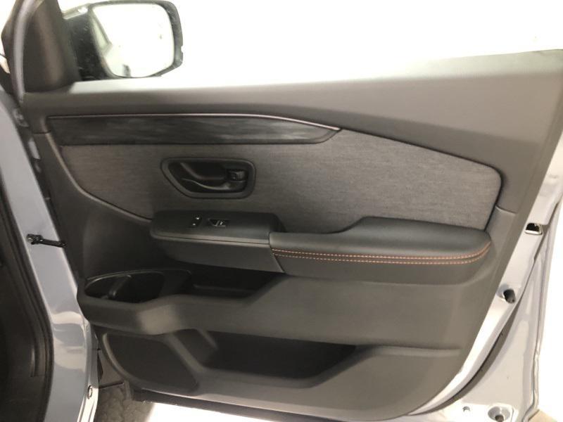 new 2026 Honda Passport car, priced at $50,400