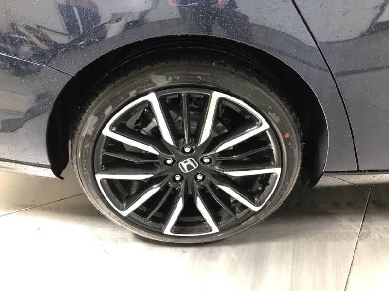 new 2025 Honda Accord Hybrid car, priced at $40,495