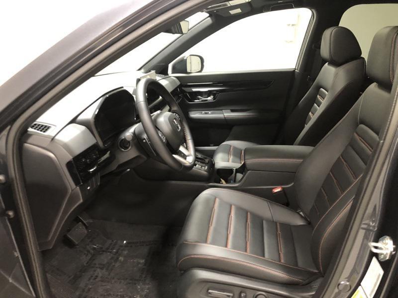 new 2026 Honda CR-V Hybrid car, priced at $43,700