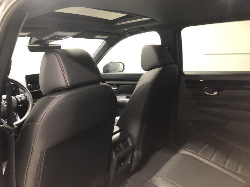 new 2026 Honda CR-V Hybrid car, priced at $43,700