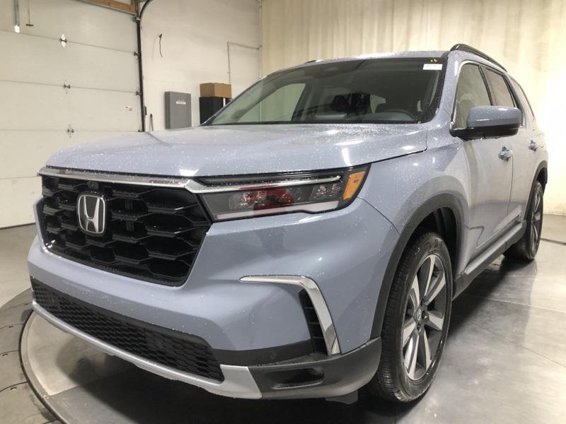 new 2025 Honda Pilot car, priced at $55,030