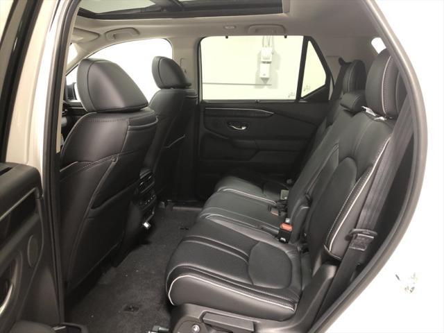 new 2025 Honda Pilot car, priced at $51,376
