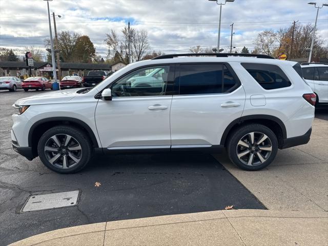 new 2025 Honda Pilot car, priced at $51,450