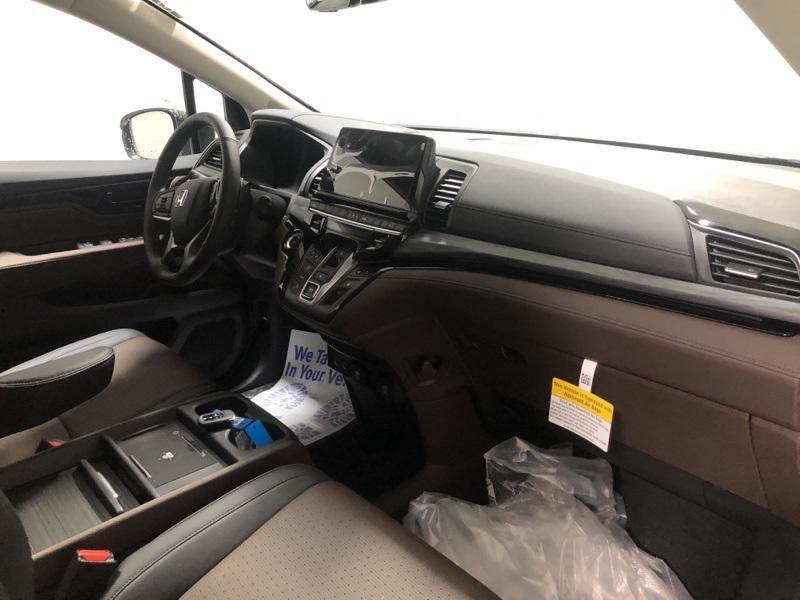 new 2026 Honda Odyssey car, priced at $50,337