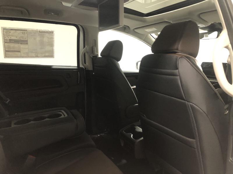 new 2026 Honda Odyssey car, priced at $50,337