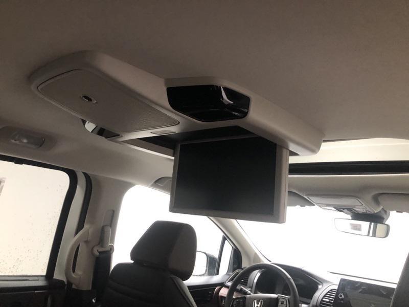 new 2026 Honda Odyssey car, priced at $50,337