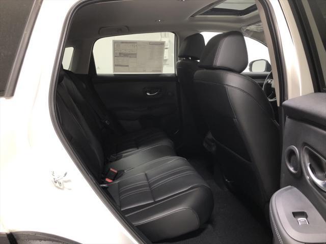 new 2025 Honda HR-V car, priced at $32,850