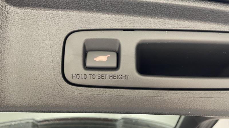 new 2026 Honda CR-V Hybrid car, priced at $41,620