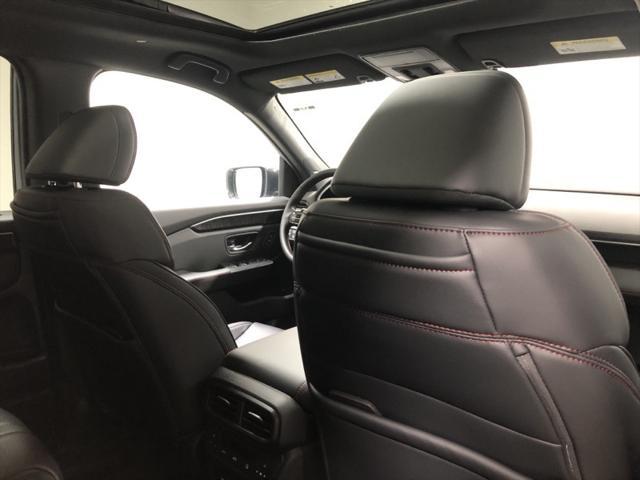 new 2025 Honda Pilot car, priced at $52,081