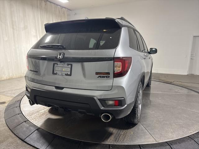 new 2025 Honda Passport car, priced at $46,570