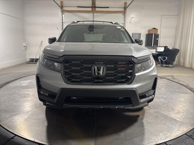 new 2025 Honda Passport car, priced at $46,570