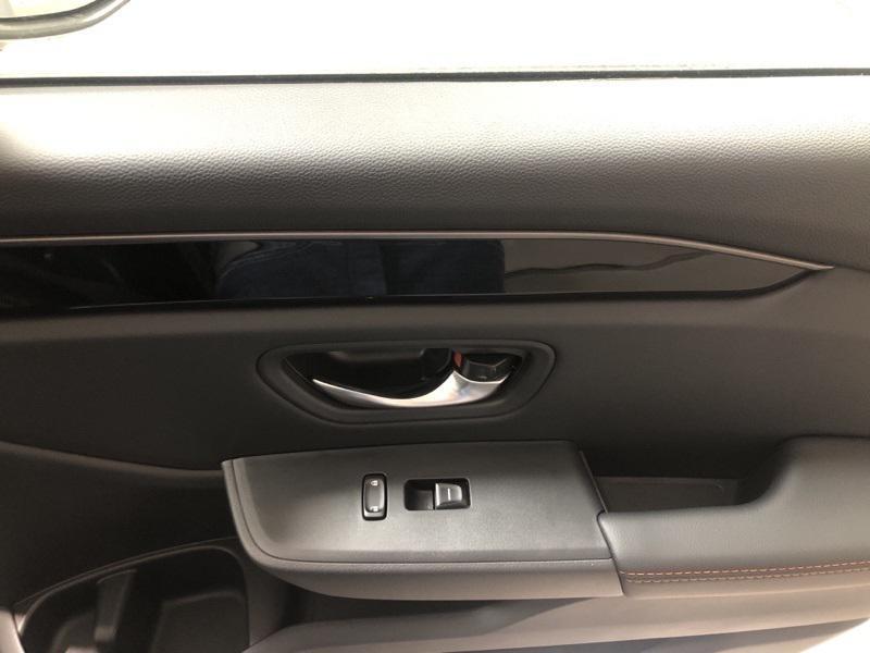 new 2025 Honda Pilot car, priced at $50,895