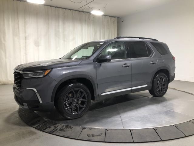 new 2025 Honda Pilot car, priced at $48,794