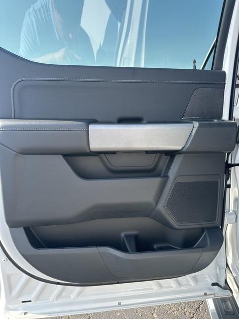 new 2025 Ford F-150 car, priced at $55,000