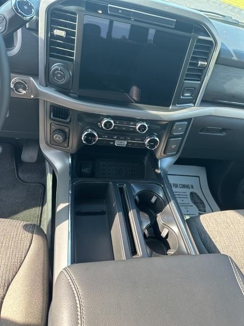 new 2025 Ford F-150 car, priced at $55,000